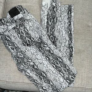 Boutique pants